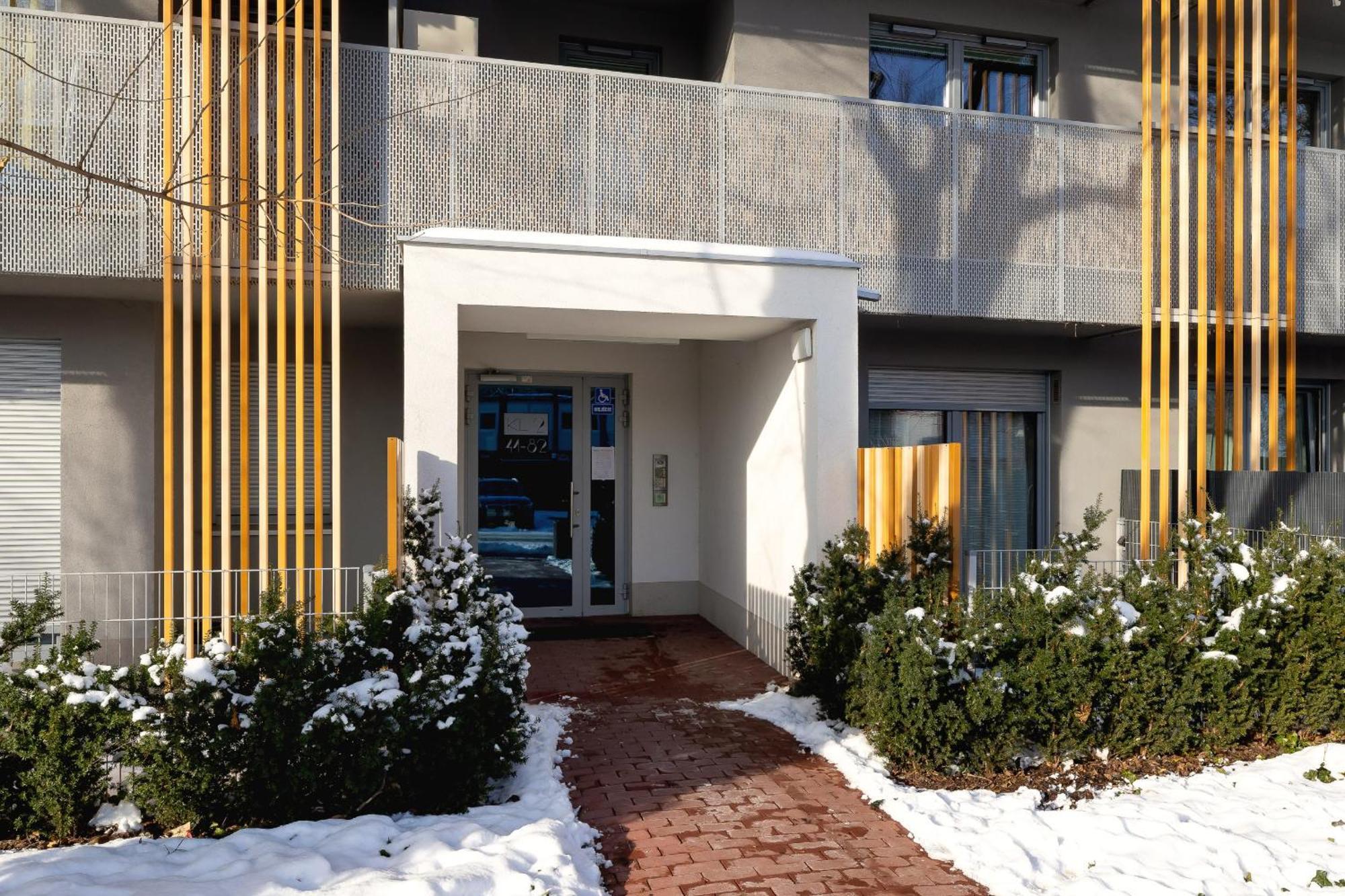 Prandoty Beautiful Apartment With Balcony Cracow By Renters Prestige Krasków Eksteriør bilde
